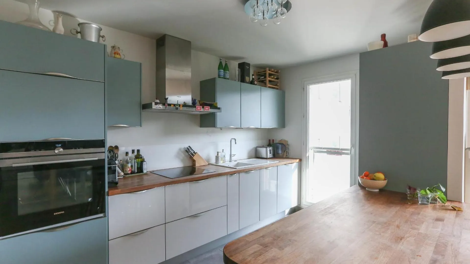 Family Apt Of 102 M2 In The Heart Of The 19Th Paris