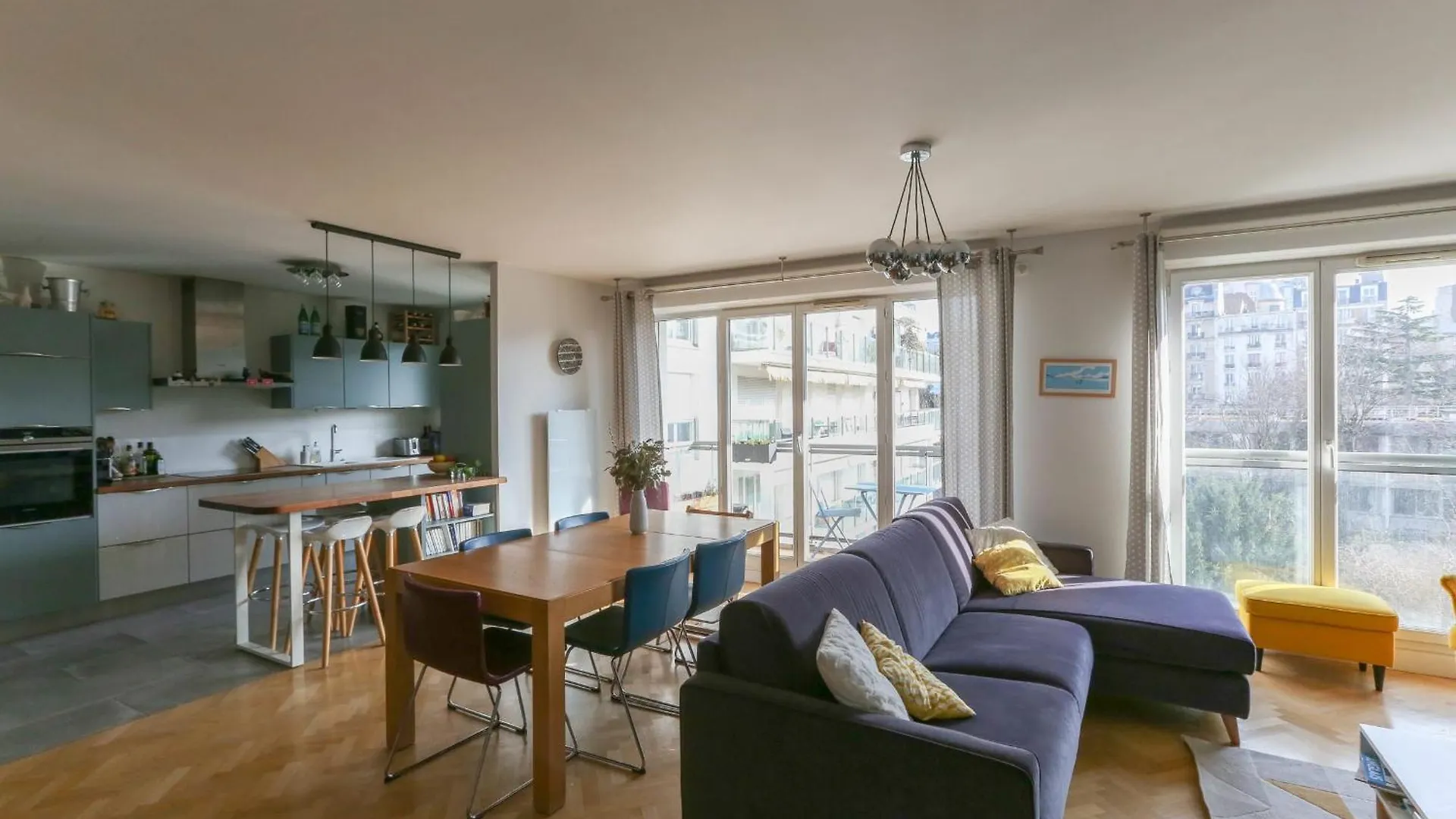 Apartment Family Apt Of 102 M2 In The Heart Of The 19Th Paris