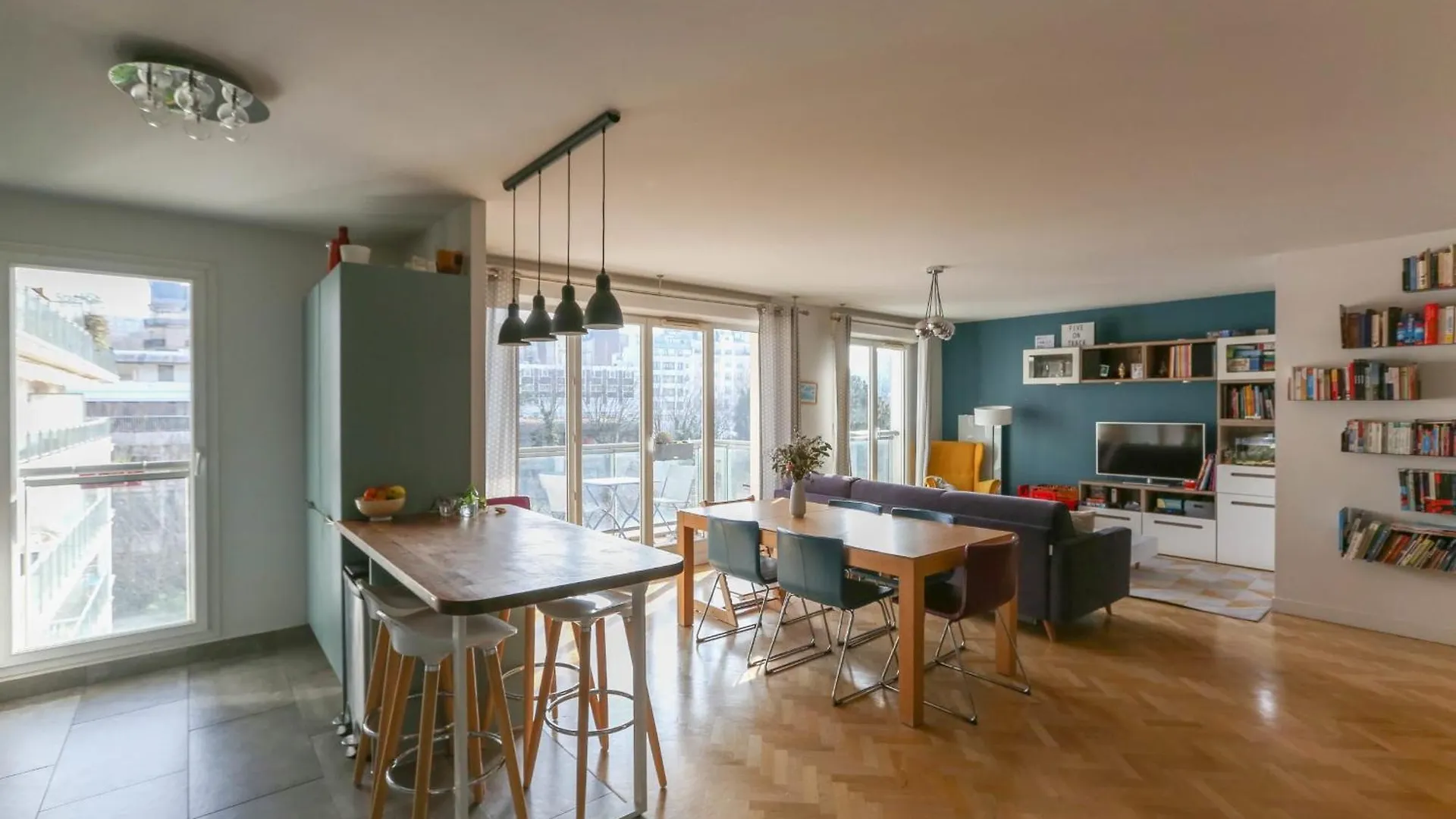 Apartment Family Apt Of 102 M2 In The Heart Of The 19Th Paris France